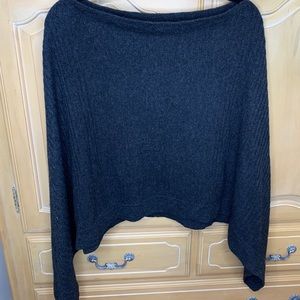 100% Cashmere Elie Tahari Poncho